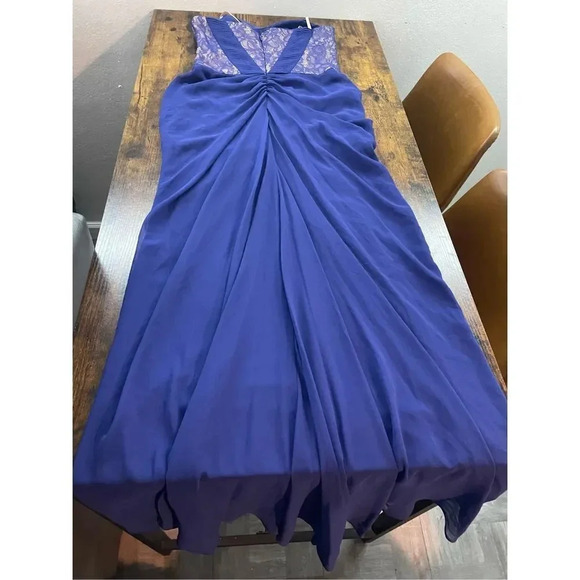 BCBGMAXAZRIA BLUE NATALEA STRAPLESS RUCHED-BODICE GOWN SIZE 4 - Picture 15 of 15